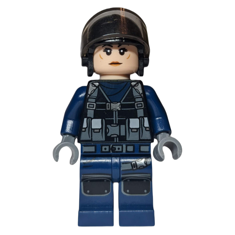 Tracker en casque avec visière, femme (Tracker in Helmet with Visor, Female)