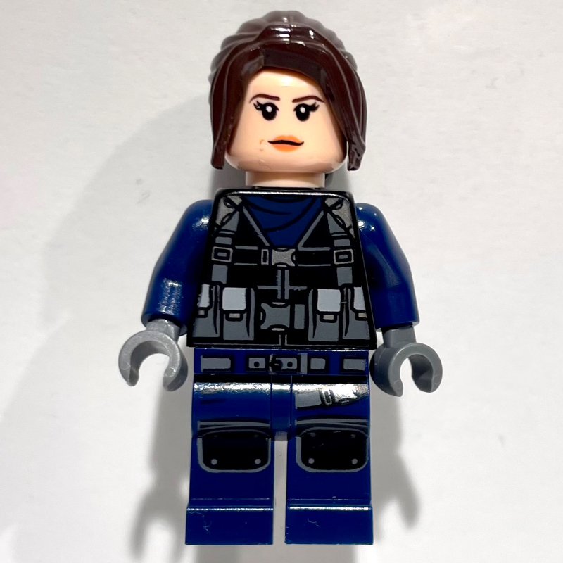 Garde, femme (Guard, Female)