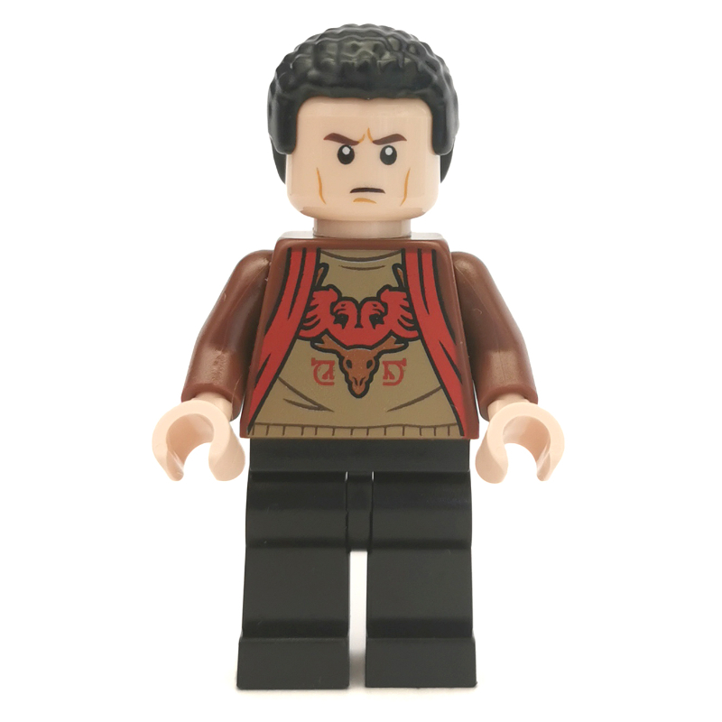 Viktor Krum, veste brun rougeâtre sur chemise avec crête Durmstrang (Viktor Krum, Reddish Brown Jacket Over Shirt with Durmstrang Crest)