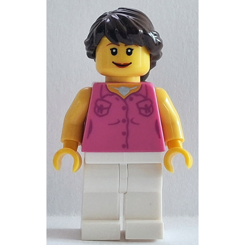Femme, gilet et collier rose foncé, jambes blanches, cheveux brun foncé français tressé (Female, Dark Pink Vest and Necklace, White Legs, Dark Brown Hair French Braided)