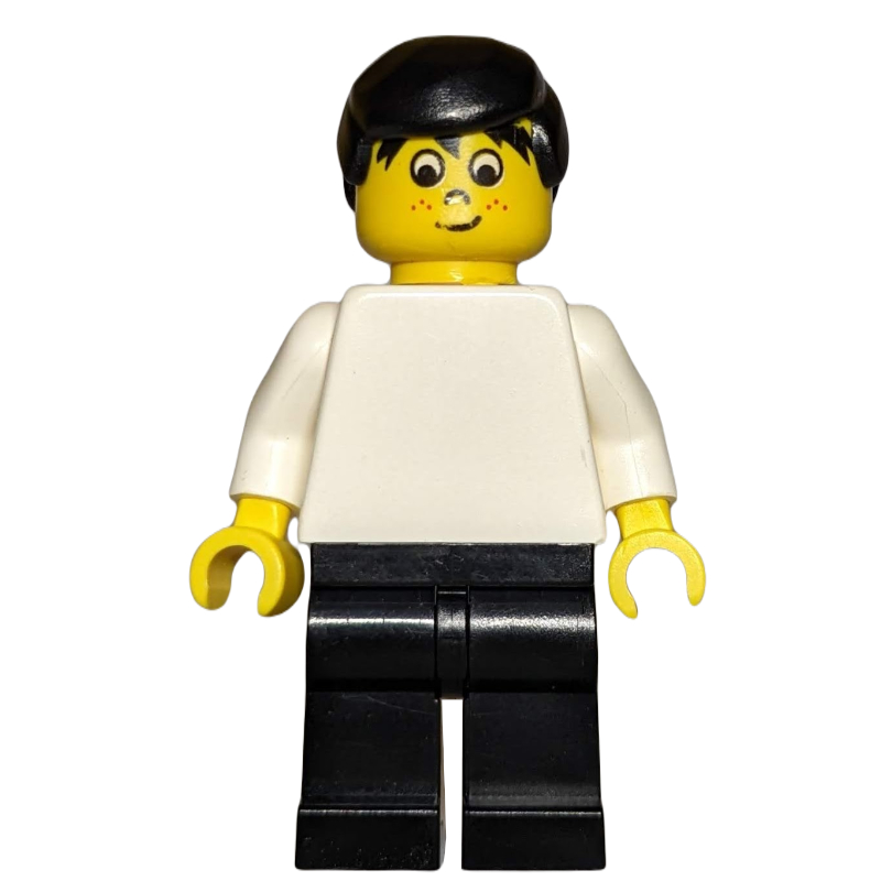 Torse blanc, jambes noires, cheveux noirs, taches de rousseur (Soccer Player White Torso, Black Legs, Black Hair, Freckles)