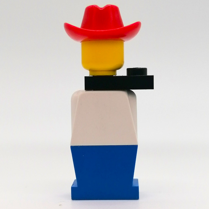 LEGOLAND torse blanc, jambes bleues, chapeau de cowboy rouge, écharpe noire (LEGOLAND White Torso, Blue Legs, Red Cowboy Hat, Black Scarf)