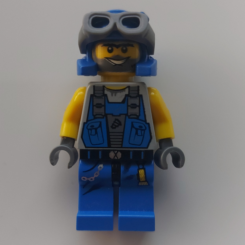 Duc, bleu avec bras jaunes, lunettes (Duke, Blue with Yellow Arms, Goggles)
