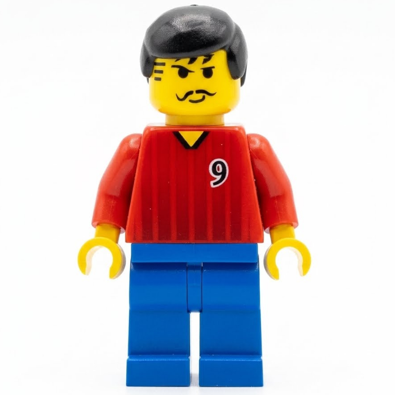 Joueur de football torse rouge, jambes bleues, #9 (Soccer Player Red Torso, Blue Legs, #9)