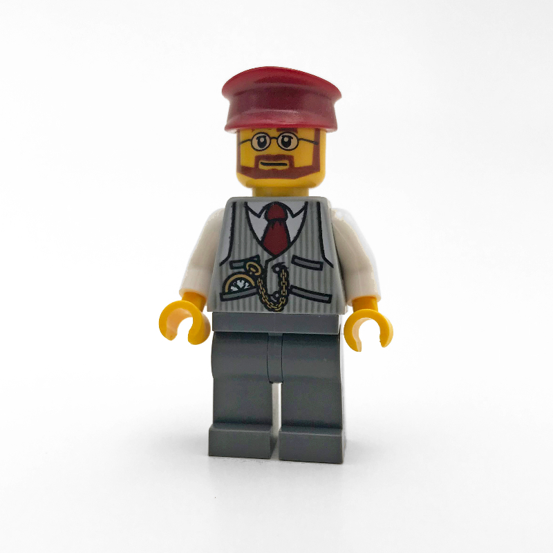 Conducteur de train de Noël avec chapeau rouge foncé (Christmas Train Driver with Dark Red Hat)