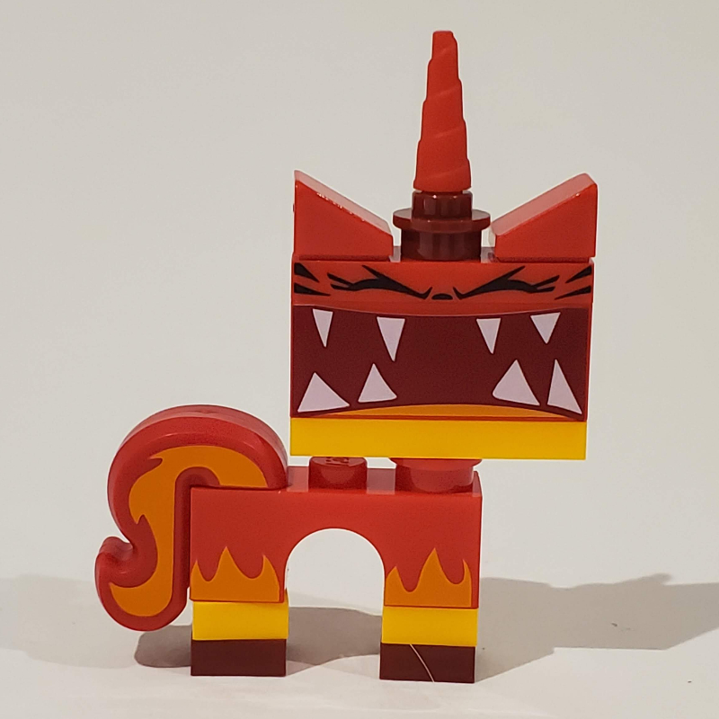 Unikitty, en colère kitty, grande bouche ouverte (Unikitty, Angry Kitty, Big Open Mouth)