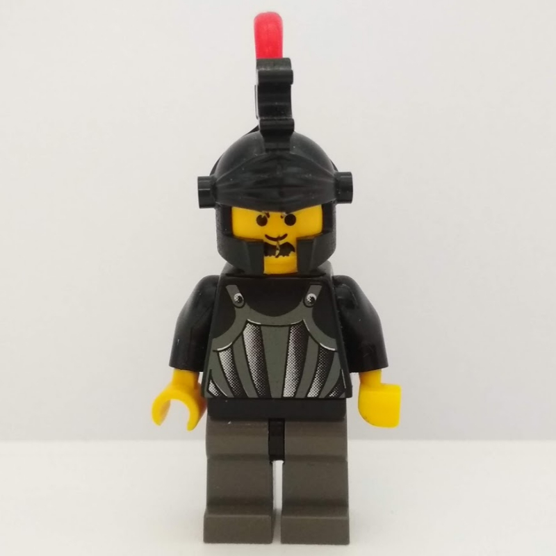 Chevalier (chevaliers effrayants) - casque noir, plume rouge (Knight (Fright Knights) - Black Helmet, Red Plume)