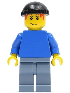 Homme - torse bleu, jambes bleu sable, casquette noire (Man - Blue Torso, Sand Blue Legs, Black Cap)
