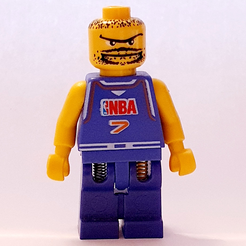 Basketteur, torse violet, jambes violettes 7 (Basketball Player, Violet Torso, violet Legs 7)