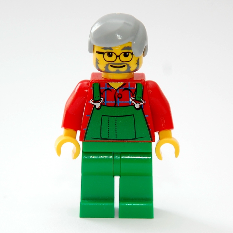 Homme, salopette verte sur chemise rouge, cheveux gris bleuté clair, lunettes et barbe (Man, Green Overalls over Red Shirt, Light Bluish Gray Hair, Glasses and Beard)