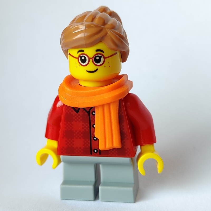Fille, chemise en flanelle rouge, courtes jambes gris bleuté clair, écharpe orange, lunettes (Girl, Red Flannel Shirt, Short Light Bluish Gray Legs, Orange Scarf, Glasses)