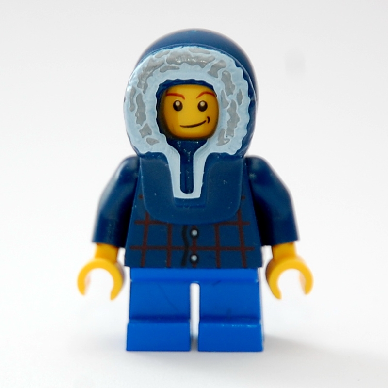 Garçon, chemise à carreaux, courtes jambes bleues, capuche bleu foncé (Boy, Plaid Shirt, Short Blue Legs, Dark Blue Hood)