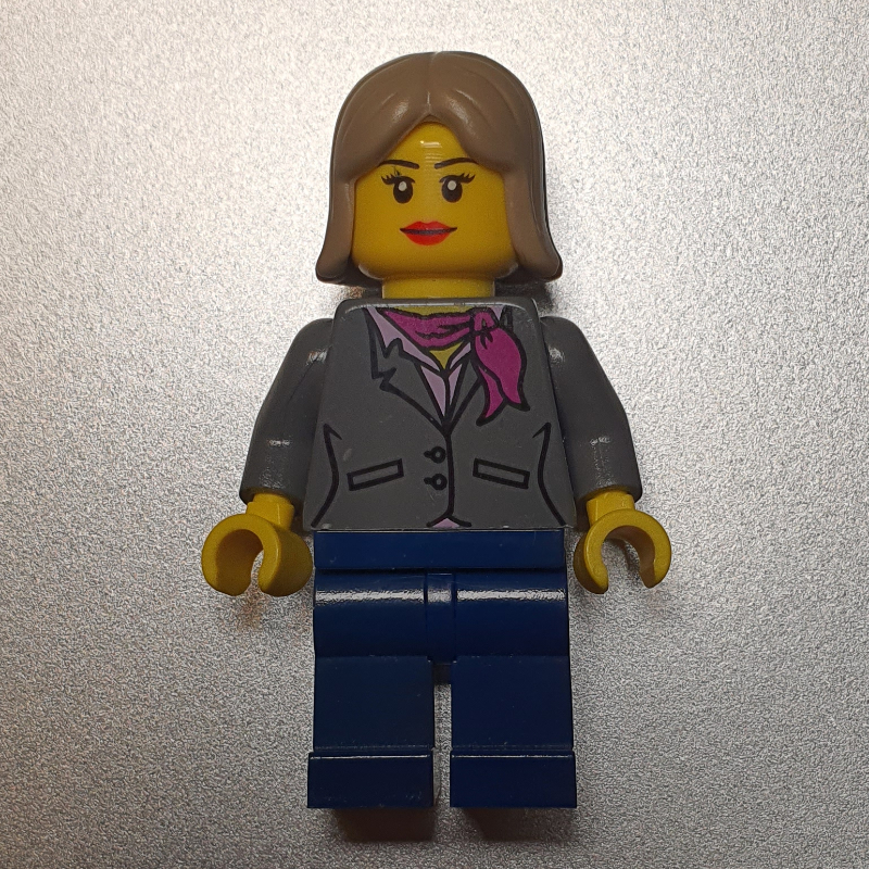 Femme, veste gris bleuté foncé avec écharpe magenta, jambes bleu foncé, cheveux beige foncé (Woman, Dark Bluish Gray Jacket with Magenta Scarf, Dark Blue Legs, Dark Tan Hair)