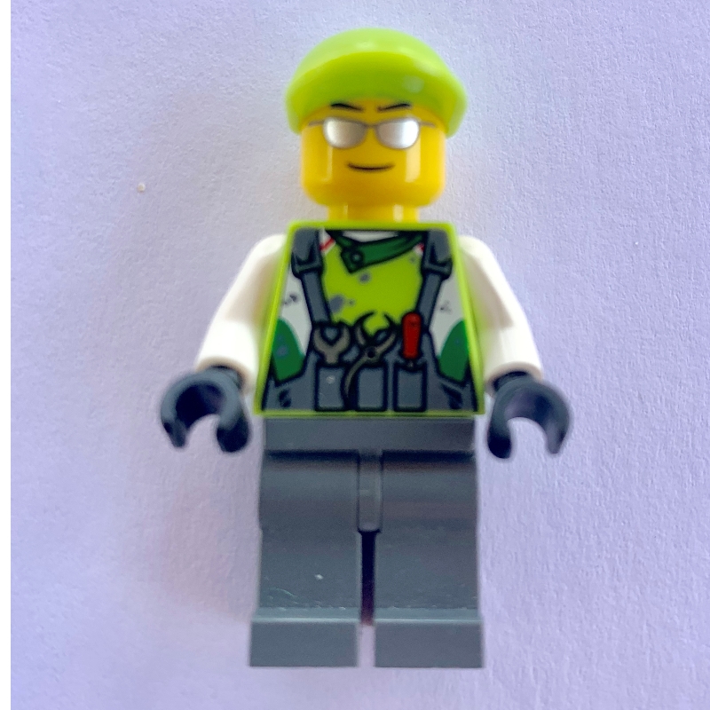 Membre d'équipage vert citron torse, jambes gris bleuté foncé 1 (Crew Member Lime Torso, Dark Bluish Grey Legs 1)