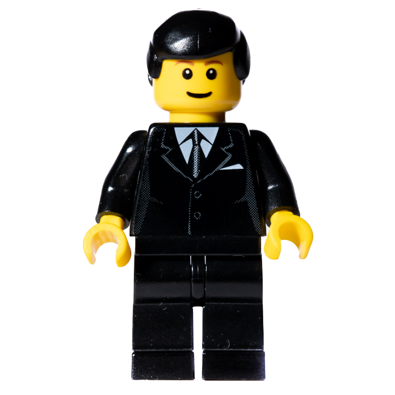 Smoking noir, cheveux noirs (Black Tuxedo, Black Hair)