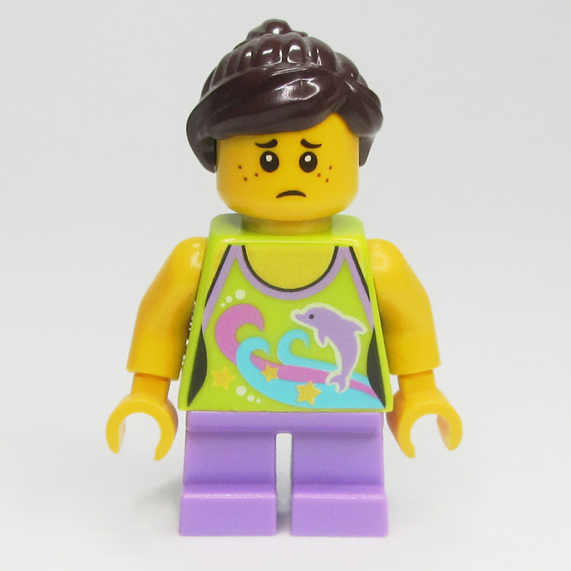Kid - torse de vert citron, jambes lavande moyen, cheveux brun foncé (Kid - Lime Torso, Medium Lavender Legs, Dark Brown Hair)