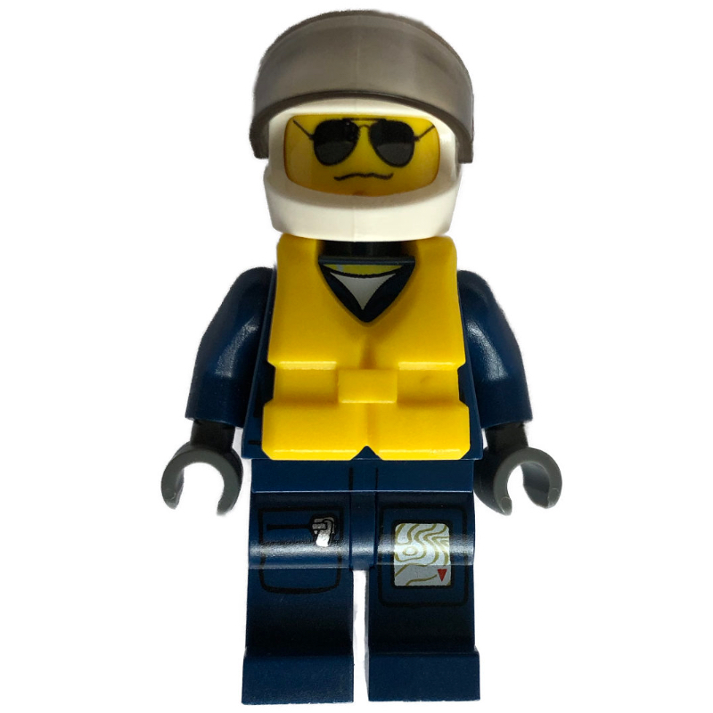 Policier, veste bleu foncé avec poches et badge, casque blanc avec visière, gilet de sauvetage jaune, lunettes de soleil et bouche ondulée (Policeman, Dark Blue Jacket with Pockets and Badge, White Helmet with Visor, Yellow Life Vest, Sunglasses and Wavy Mouth)