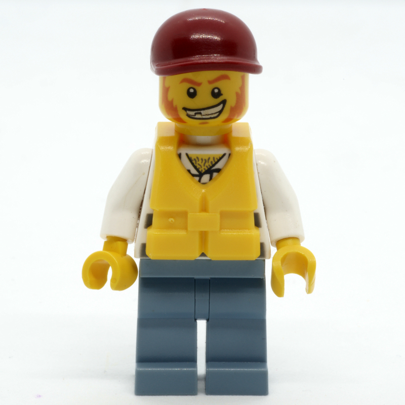 Criminel, salopette sur la chemise de prison, casquette rouge foncé, gilet de sauvetage jaune (Criminal, Overalls over Prison Shirt, Dark Red Cap, Yellow Life Vest)