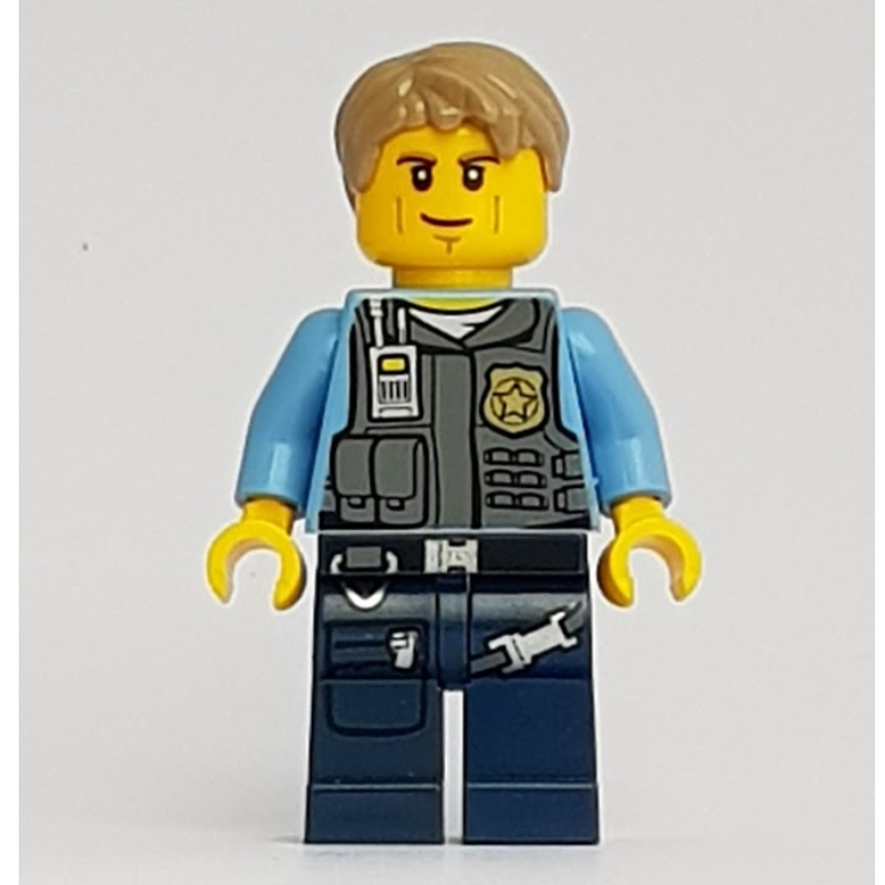 Chase mccain, gilet gris bleu foncé avec radio, badge et pochettes sur chemise bleu moyen, jambes bleu foncé (Chase McCain, Dark Bluish Gray Vest with Radio, Badge and Pouches over Medium Blue Shirt, Dark Blue Legs)