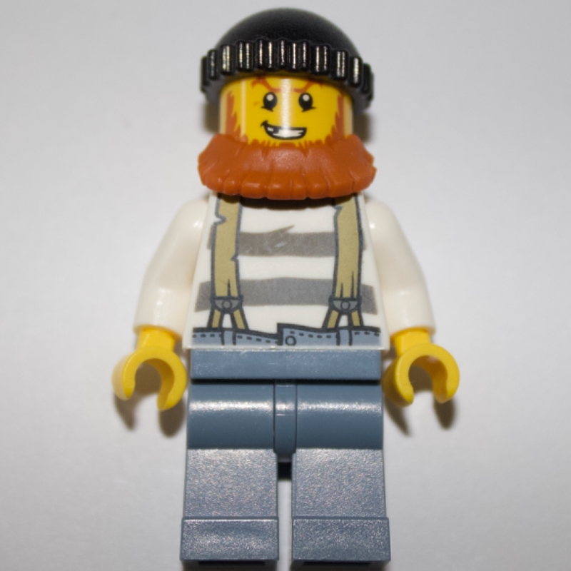 Criminel, chemise de prison avec bretelles, chapeau noir, barbe orange foncé (Criminal, Prison Shirt with Suspenders, Black Hat, Dark Orange Beard)
