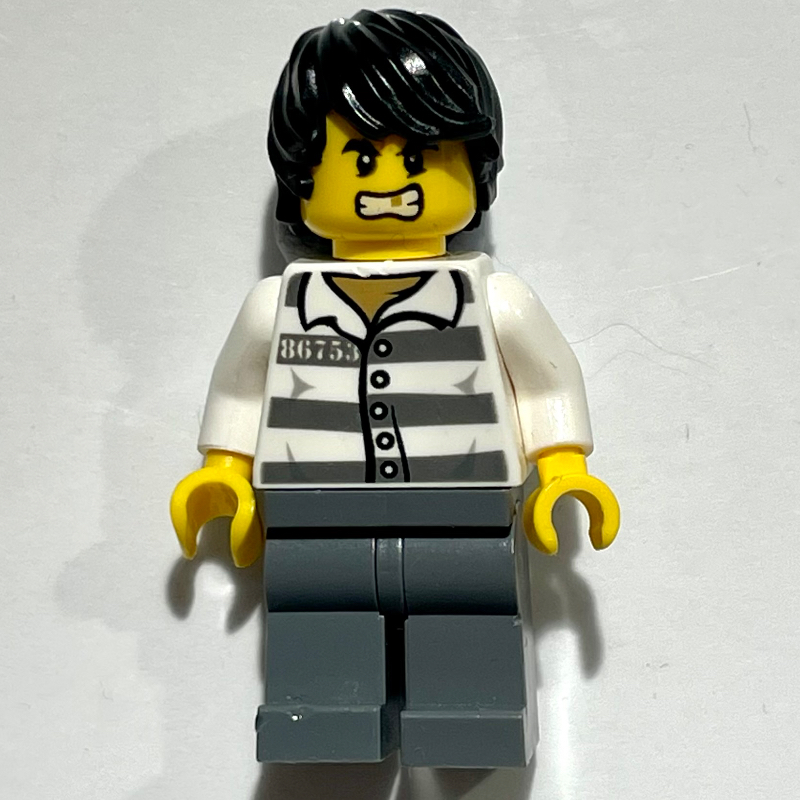 Bandit, chemise de prison avec #86753, jambes gris bleuté foncé, cheveux noirs, dent d'or (Criminal, Prison Shirt with #86753, Dark Bluish Gray Legs, Black Hair, Gold Tooth)