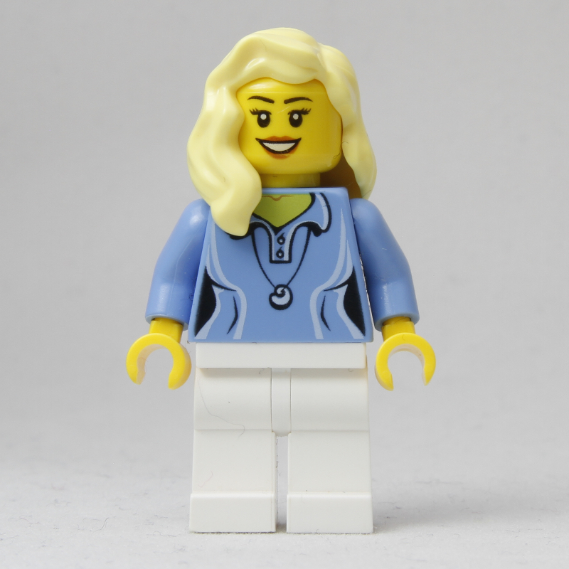 Femme, polo bleu moyen avec collier, jambes blanches, cheveux jaune vif clair (Woman, Medium Blue Polo Shirt with Necklace, White Legs, Light Bright Yellow Hair)