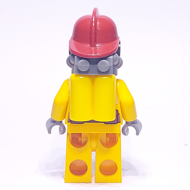 Pompier, tenue de pompier orange clair vif, casque rouge foncé, appareil respiratoire, bouteilles d’air (Fireman, Bright Light Orange Fire Suit, Dark Red Helmet, Breathing Apparatus, Airtanks)