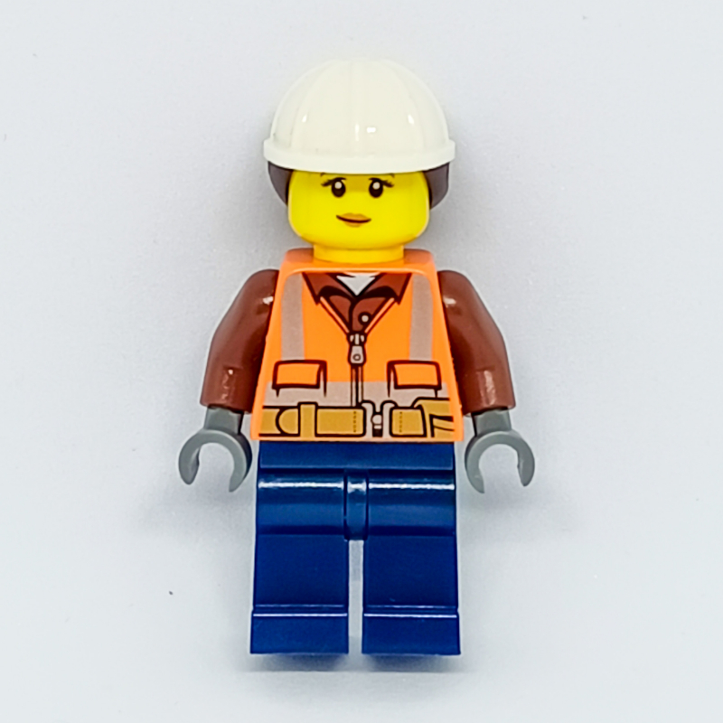 Travailleur de la construction, femme, gilet de sécurité orange avec fermeture éclair et poches, casque de chantier blanc avec cheveux (Construction Worker, Woman, Orange Safety Vest with Zipper and Pockets, White Hard Hat with Hair)