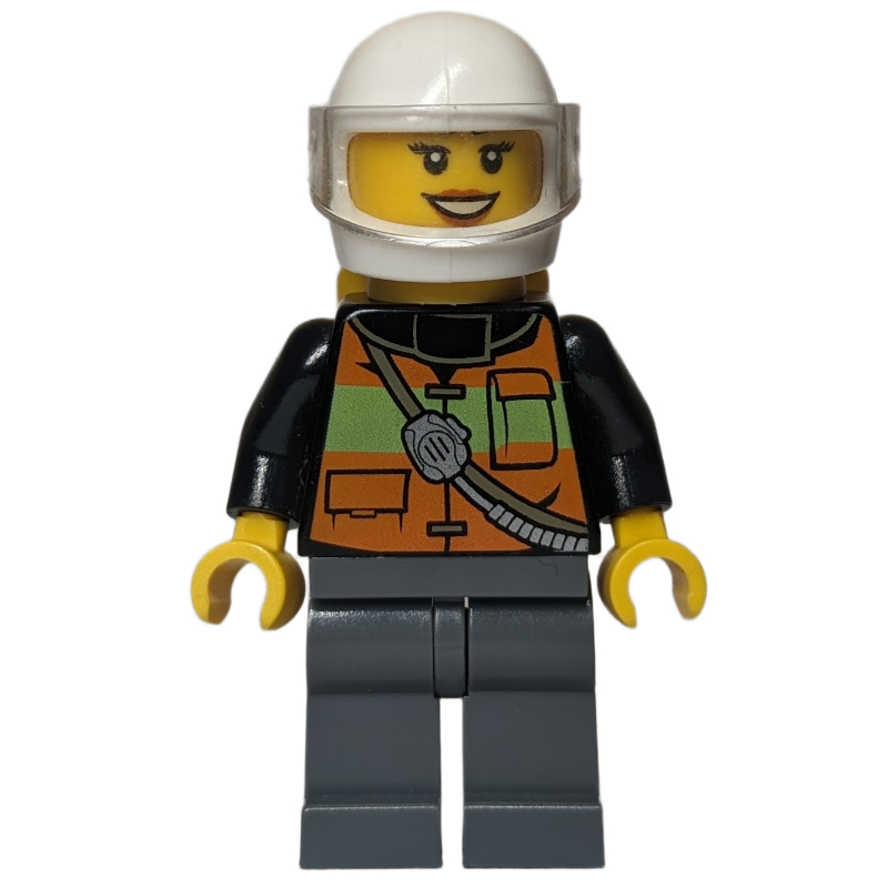 Pompière, gilet de sécurité orange avec radio, casque blanc avec visière, bouteilles d’air (Firewoman, Orange Safety Vest with Radio, White Helmet with Visor, Airtanks)