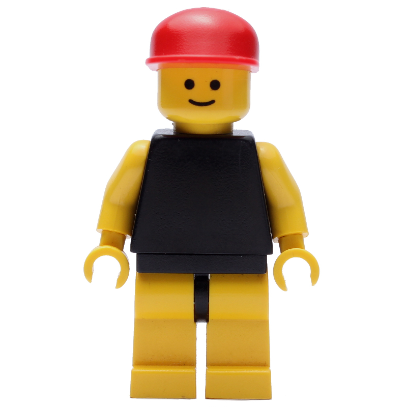 Homme, maillot de bain noir uni, casquette rouge (Man, Plain Black Swimsuit, Red Cap)