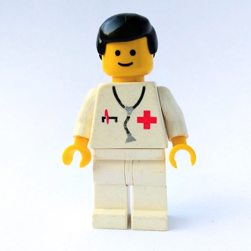 Médecin, torse blanc avec stéthoscope et croix rouge, jambes blanches, cheveux noirs (Doctor, White Torso with Stethoscope and Red Cross, White Legs, Black Hair)