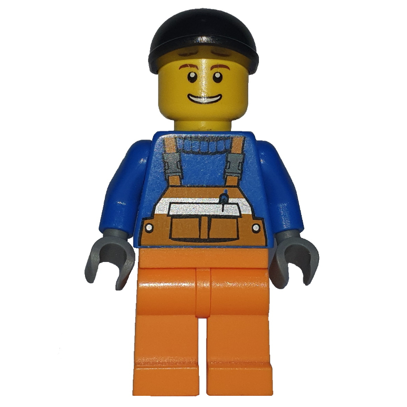 Ouvrier de chantier, salopette orange sur pull bleu, casquette noire (Construction Worker, Orange Overalls over Blue Sweater, Black Cap)