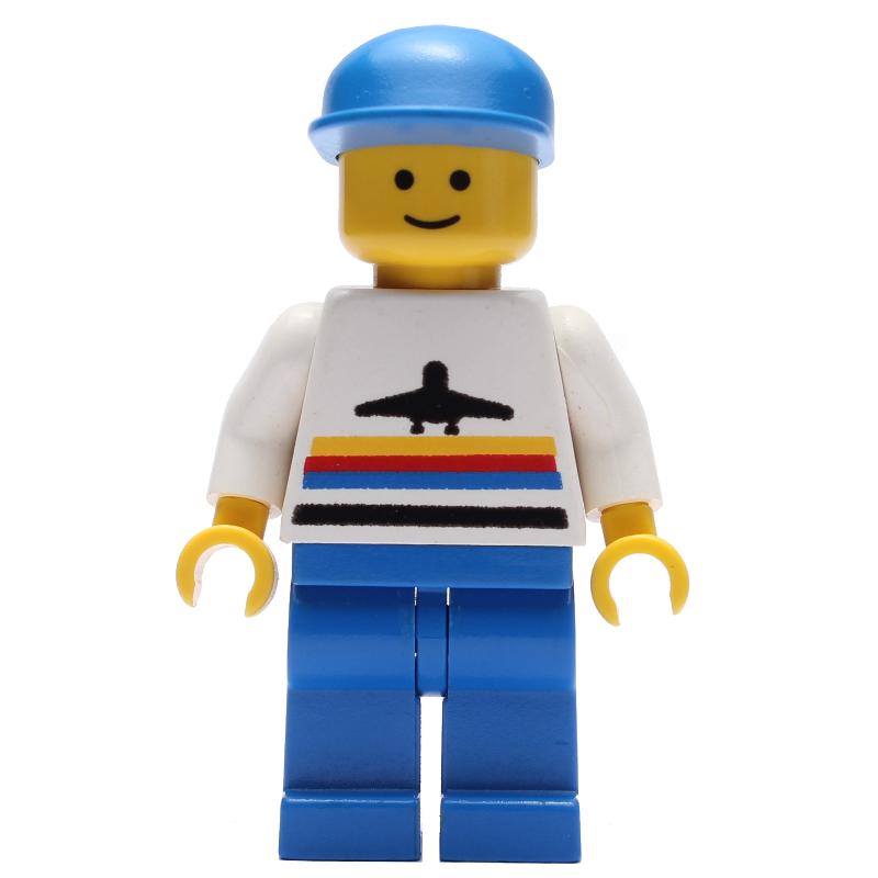 Homme, chemise blanche avec avion, jambes bleues, casquette bleue (Man, White Shirt with Airplane, Blue Legs, Blue Cap)