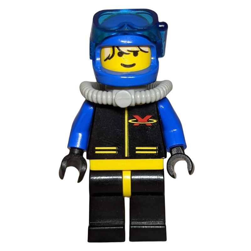 Combinaison de plongée, homme, noir, jaune et bleu avec logo d'équipe extrême, casque bleu avec masque, bouteille d’air (Diver, Man, Black, Yellow, and Blue Wetsuit with Extreme Team Logo, Blue Helmet with Mask, Airtank)