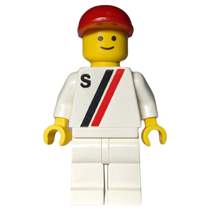 Pilote de course, chemise blanche à deux rayures et 'S', jambes blanches, casquette rouge (Racer, White Shirt with Two Stripes and 'S', White Legs, Red Cap)