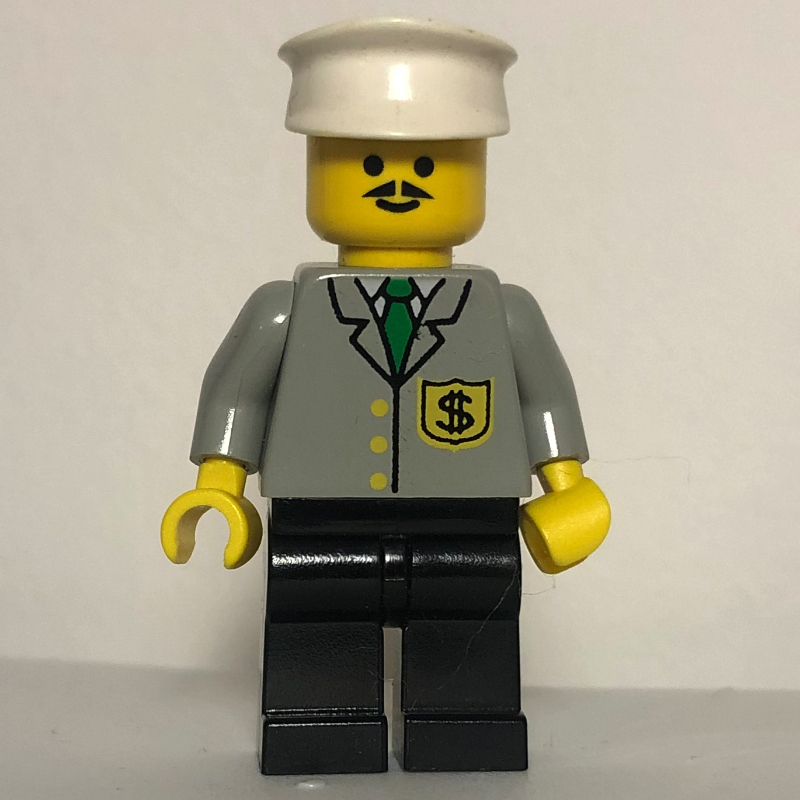 Banquier, veste gris clair avec badge et cravate, jambes noires, chapeau blanc, moustache (Banker, Light Gray Jacket with Badge and Tie, Black Legs, White Hat, Moustache)