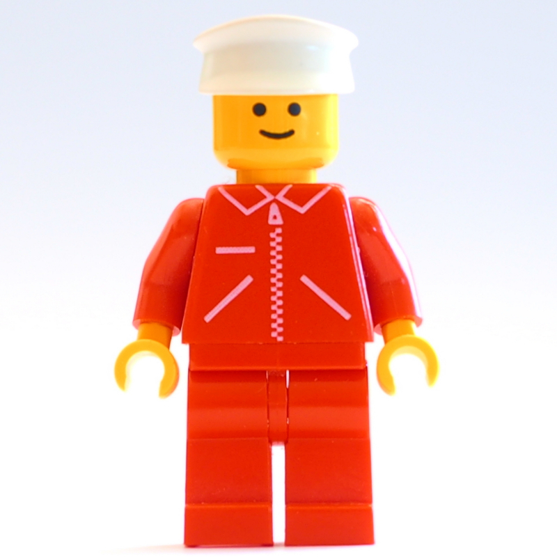 Homme, veste rouge avec fermeture éclair, jambes rouges, chapeau blanc (Man, Red Jacket with Zipper, Red Legs, White Hat)