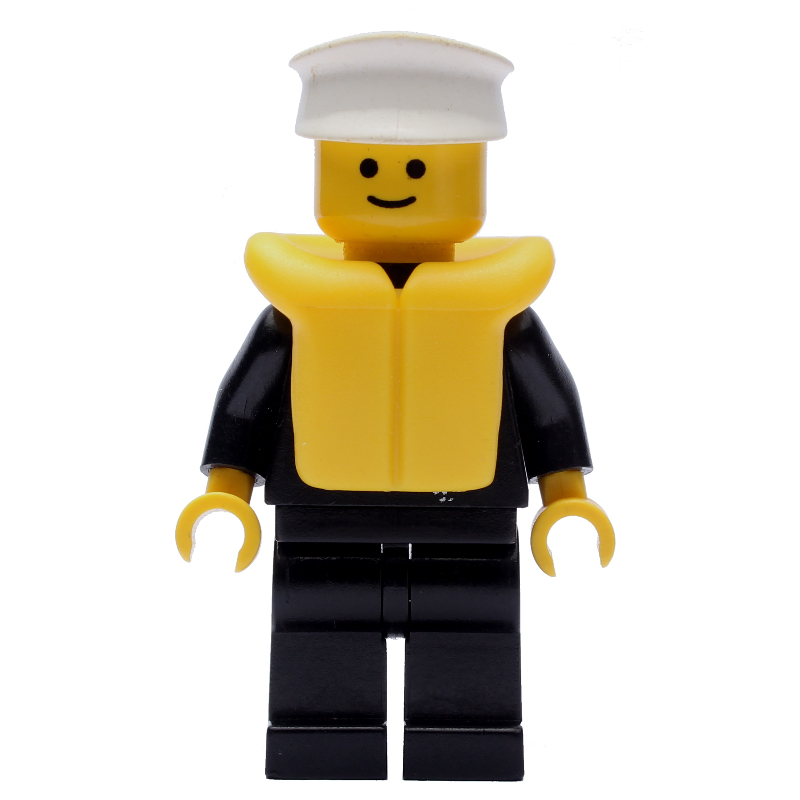 Policier, veste noire avec fermeture éclair et badge, chapeau blanc, gilet de sauvetage jaune (Policeman, Black Jacket with Zipper and Badge, White Hat, Yellow Life Vest)