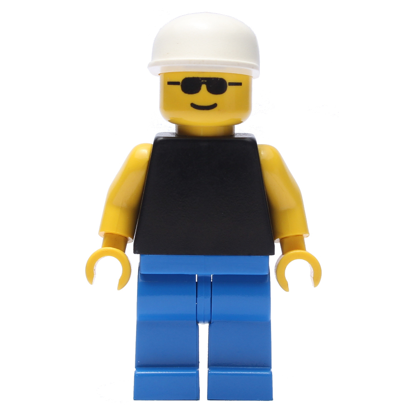 Homme, torse noir, jambes bleues, casquette blanche, lunettes de soleil (Man, Black Torso, Blue Legs, White Cap, Sunglasses)