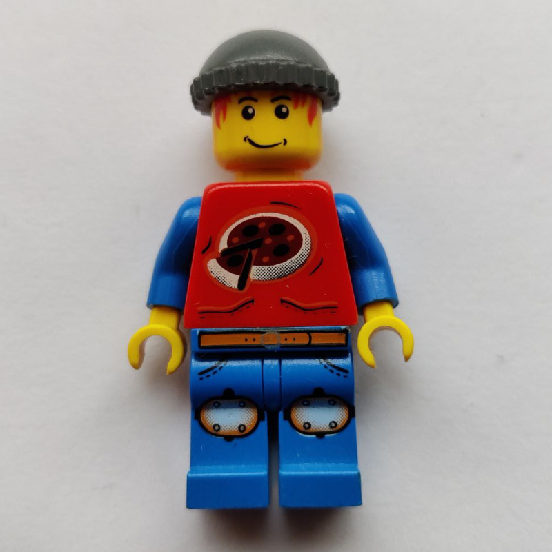 Poivre roni avec chapeau gris bleu foncé (Pepper Roni with Dark Bluish Gray Hat)