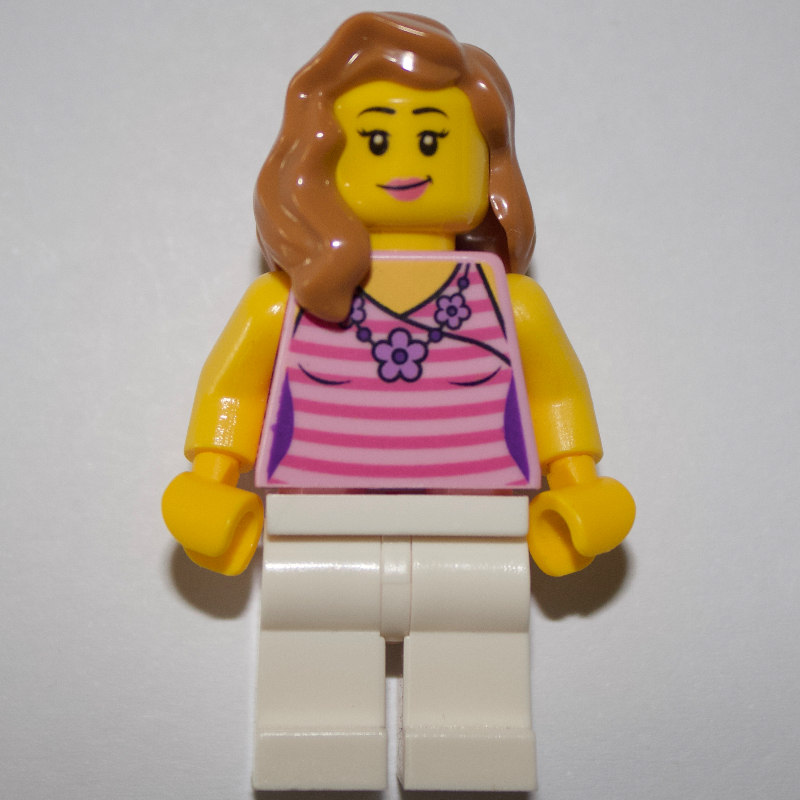 Torse rose vif, jambes blanches, cheveux nougat moyen (Bright Pink Torso, White Legs, Medium Nougat Hair)