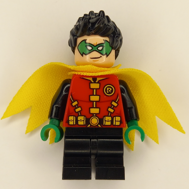 Robin, masque vert, ceinture utilitaire jaune, courtes jambes noires, cape jaune (Robin, Green Eyemask, Yellow Utility Belt, Short Black Legs, Yellow Cape)
