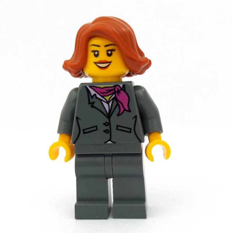 Femme, costume gris bleuté foncé avec écharpe magenta, cheveux orange foncé (Woman, Dark Bluish Gray Suit with Magenta Scarf, Dark Orange Hair)