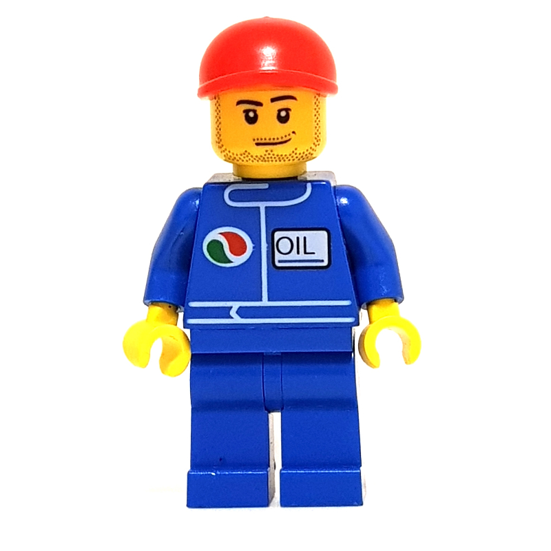 Pilote de course, combinaison bleue avec logo Octan, casquette rouge, barbe naissante (Racer, Blue Jumpsuit with Octan Logo, Red Cap, Stubble)