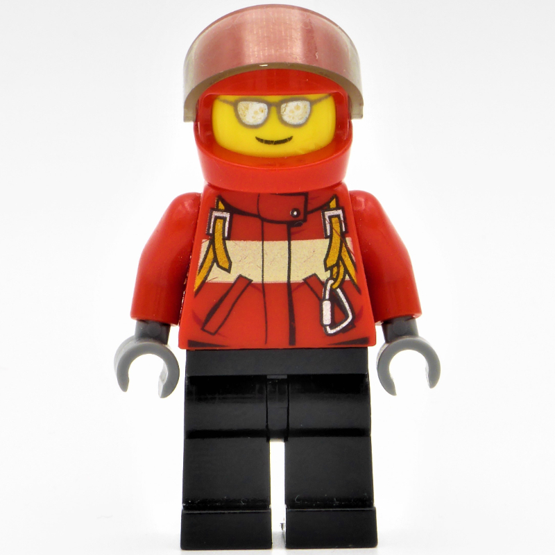 Pilote, veste rouge avec sangles, casque rouge avec visière, lunettes de soleil argentées (Pilot, Red Jacket with Straps, Red Helmet with Visor, Silver Sunglasses)