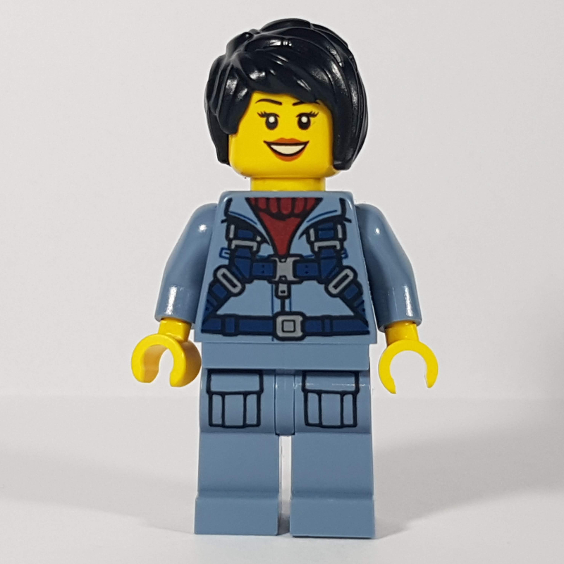 Explorateur marin, femme, combinaison bleu sable, cheveux noirs (Marine Explorer, Woman, Sand Blue Jumpsuit, Black Hair)