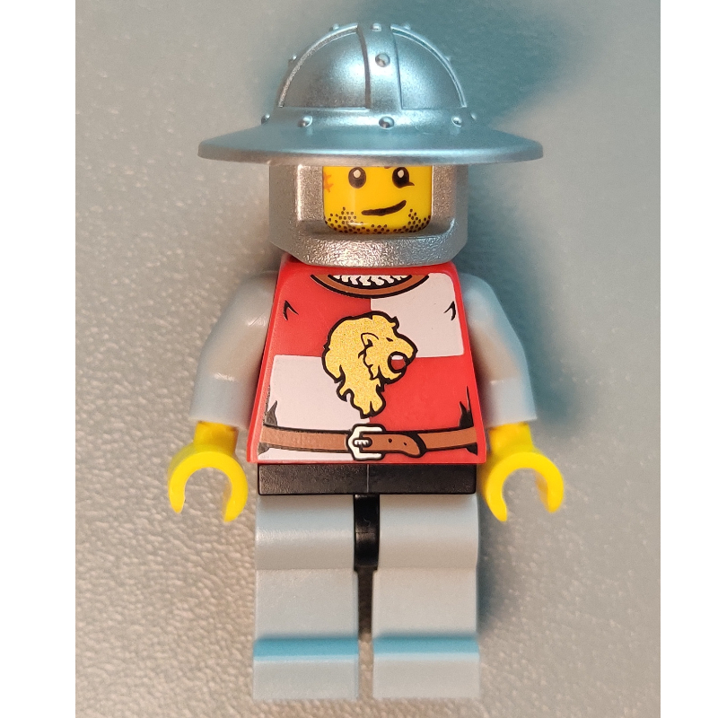 Chevalier, rouge, casque à grand bord (Knight, Red, Wide Brim Helmet)