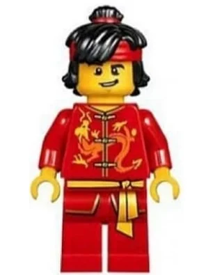 Homme, robe rouge avec cravates et ceinture, cheveux noirs avec bandeau rouge, sourire (Man, Red Robe with Ties and Sash Belt, Black Hair with Red Headband, Smile)