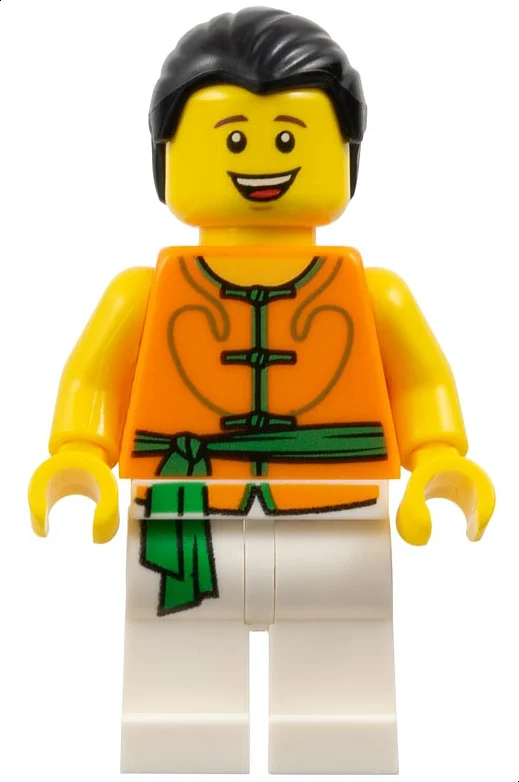 Pilote de course, robe blanche et orange avec cravates et ceinture à ceinture, cheveux noirs, grand sourire (Racer, White and Orange Robe with Ties and Sash Belt, Black Hair, Big Smile)