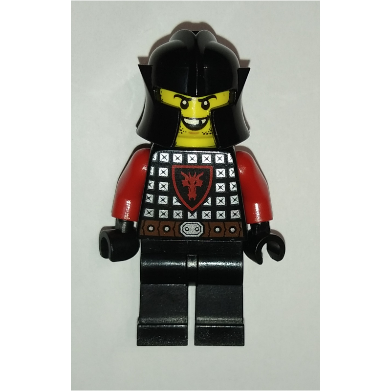 Chevalier du Dragon, rouge, casque, barbe naissante (Dragon Knight, Red, Helmet, Stubble)